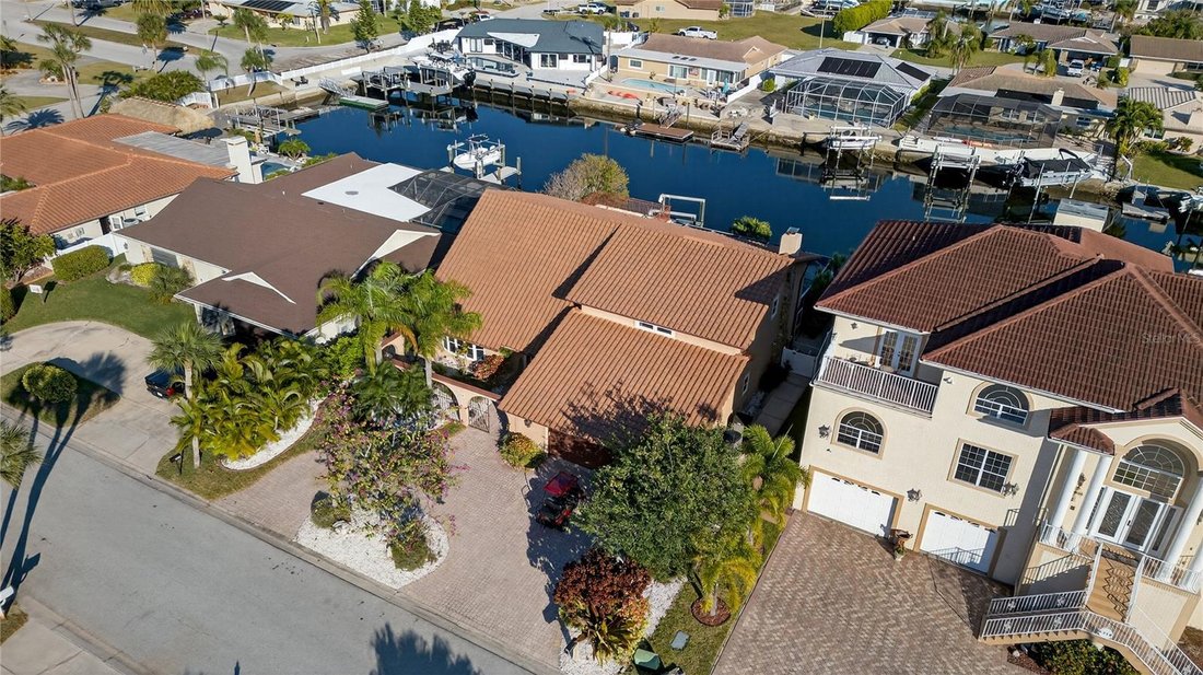 House in New Port Richey, Florida, United States 1 - 17249920