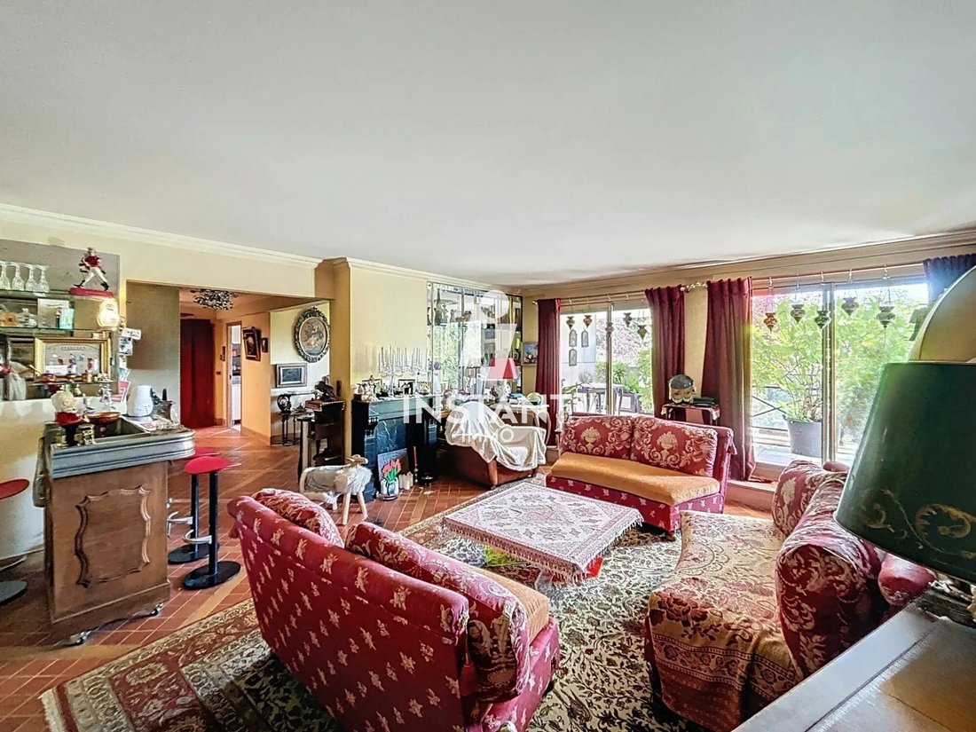 Apartment in Nogent-sur-Marne, Ile-de-France, France 5 - 17256751