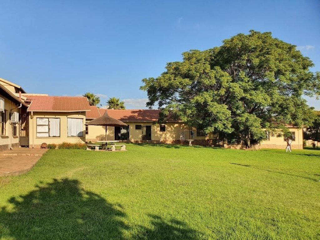 House in Longdale, Gauteng, South Africa 5 - 17253172