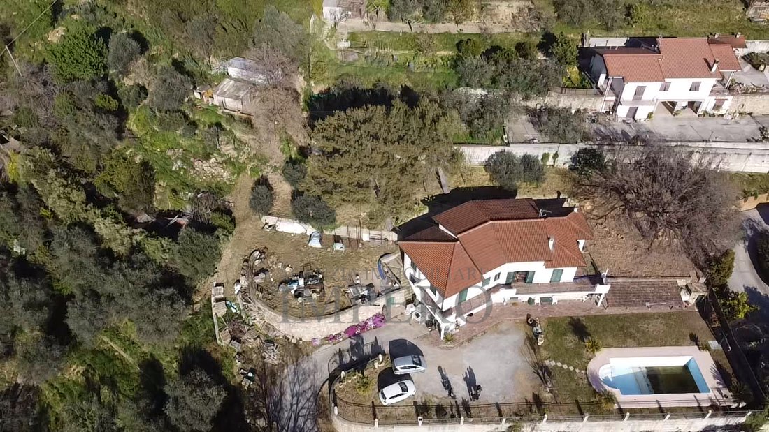 Villa in Camporosso, Liguria, Italy 2 - 17254923