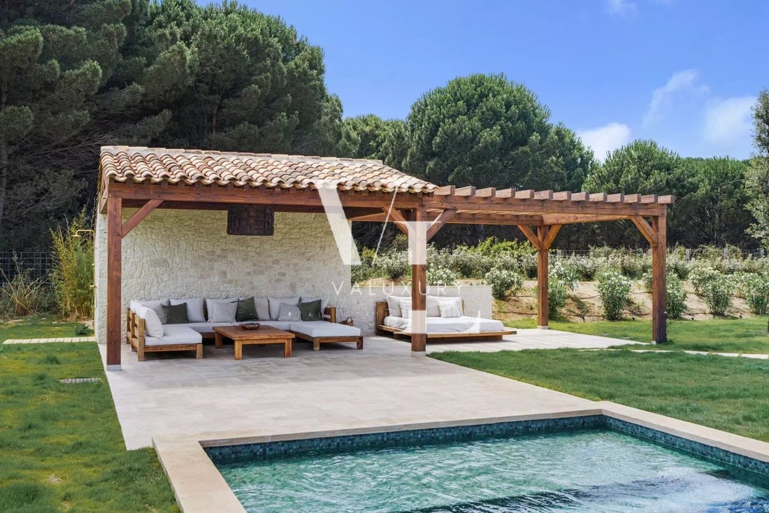 Villa in Ramatuelle, Provence-Alpes-Côte d'Azur, France 2 - 17247960