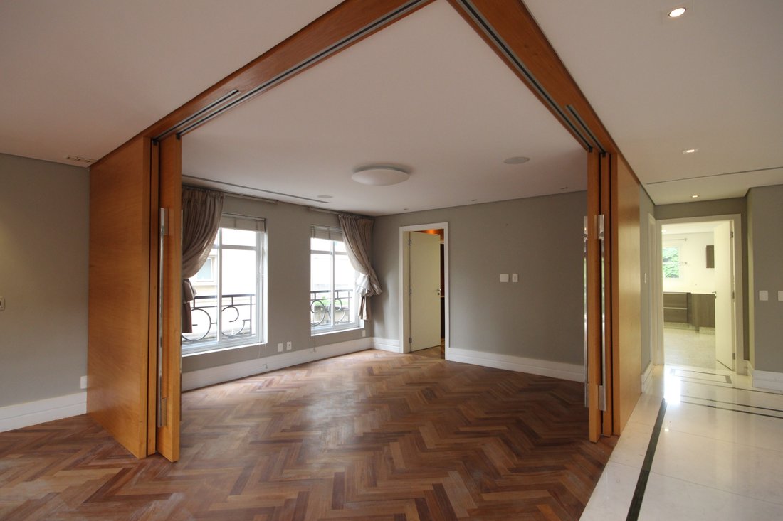 Apartment in São Paulo, State of São Paulo, Brazil 2 - 17252642