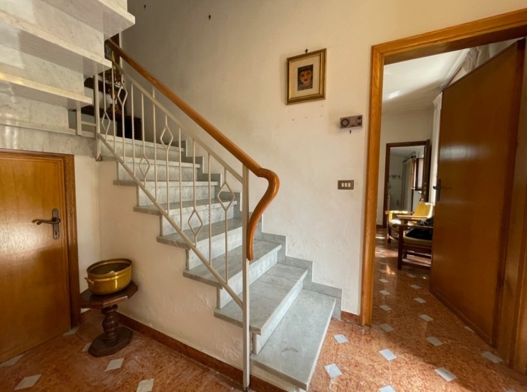 Villa in Camaiore, Tuscany, Italy 3 - 17254048