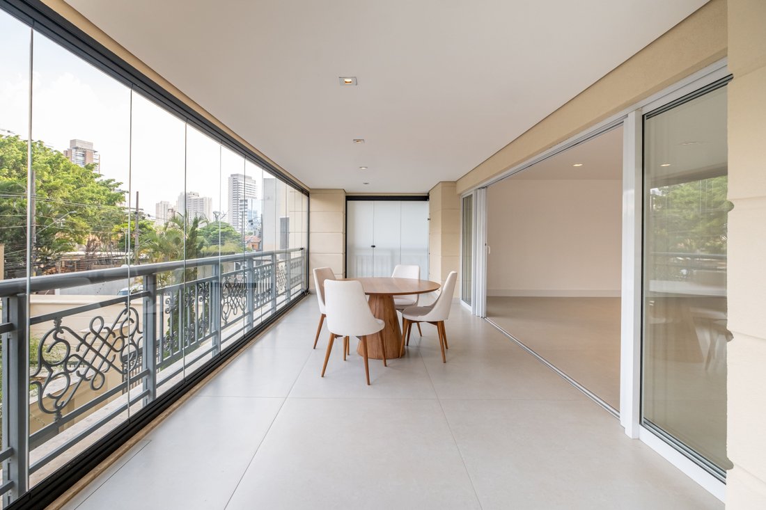 Apartment in Itaim Bibi, State of São Paulo, Brazil 1 - 17252326