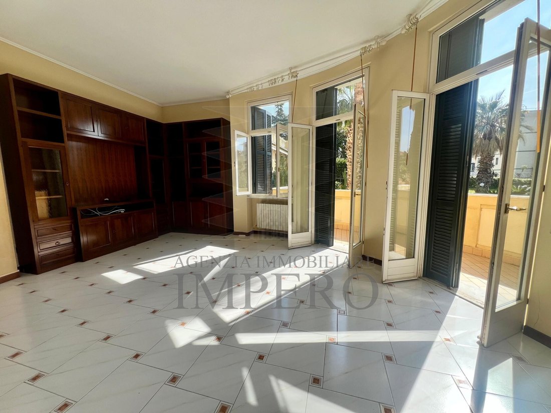 Apartment in Bordighera, Liguria, Italy 4 - 17255842