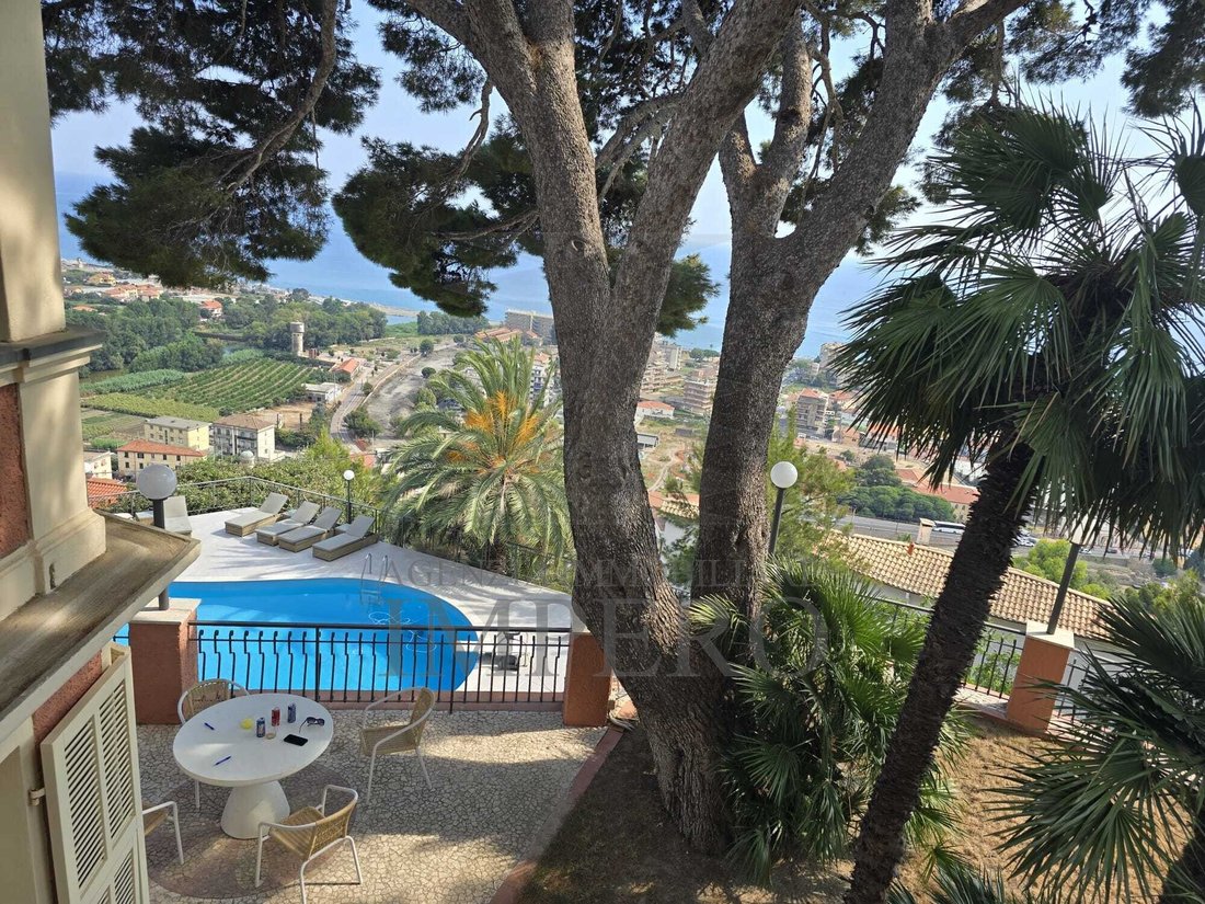 Villa in Nervia, Ventimiglia, Liguria 3 - 17254523