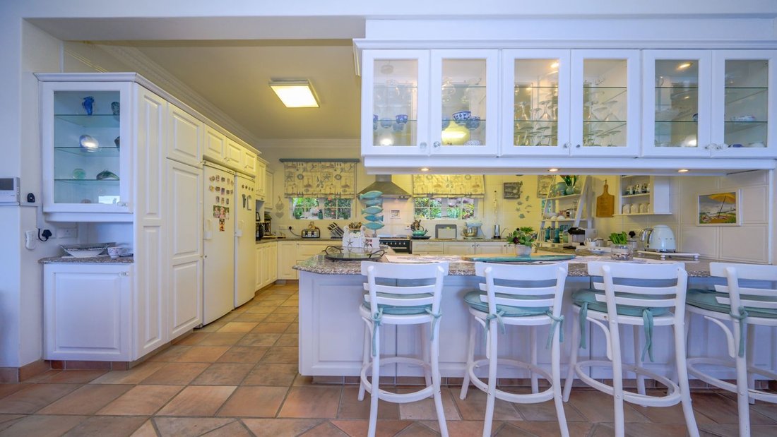 House in Sheffield Beach, KwaZulu-Natal, South Africa 5 - 17252430
