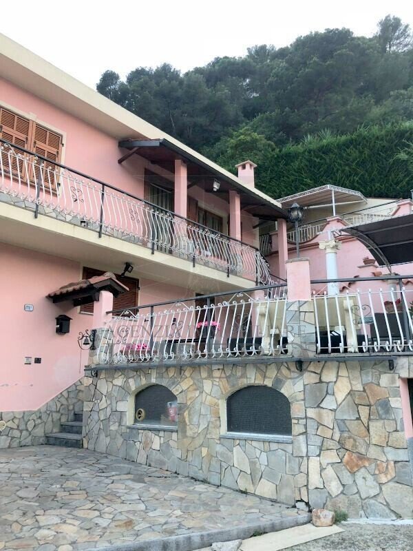 House in Seglia-Sant'Anna, Ventimiglia, Liguria 2 - 17255784