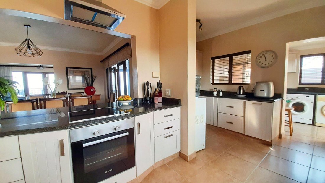 House in Brettenwood Coastal Estate, KwaZulu-Natal, South Africa 2 - 17251286