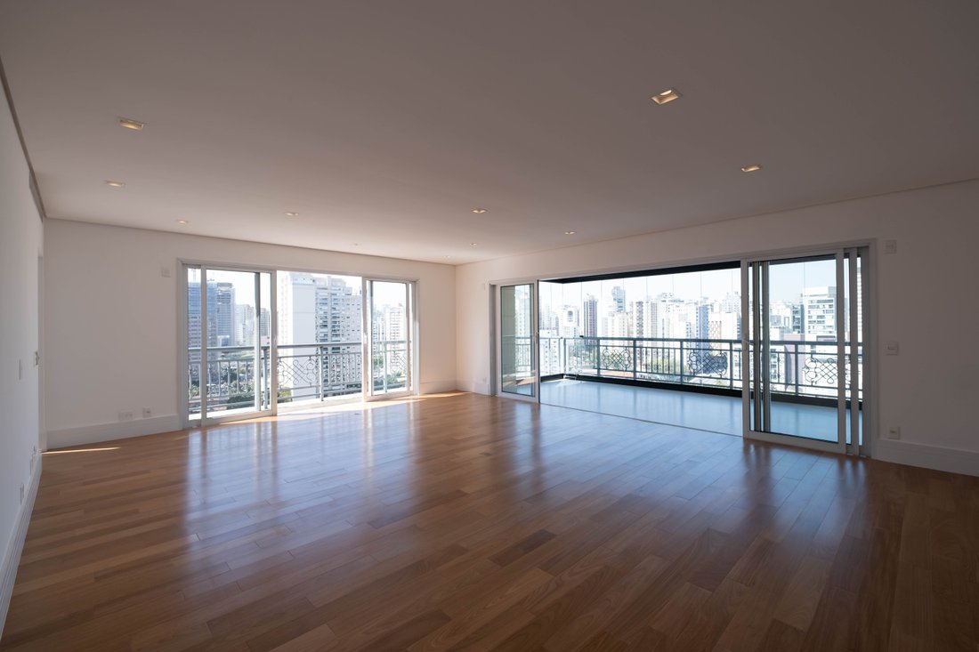 Apartment in Itaim Bibi, State of São Paulo, Brazil 1 - 17252250