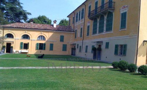Villa in Costigliole d'Asti, Piedmont, Italy 1
