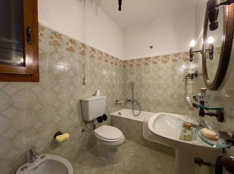 Villa in Camaiore, Tuscany, Italy 5 - 17254048