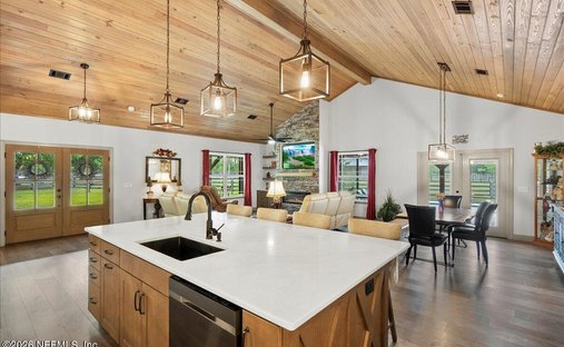 House in Waverly, Georgia, United States 1