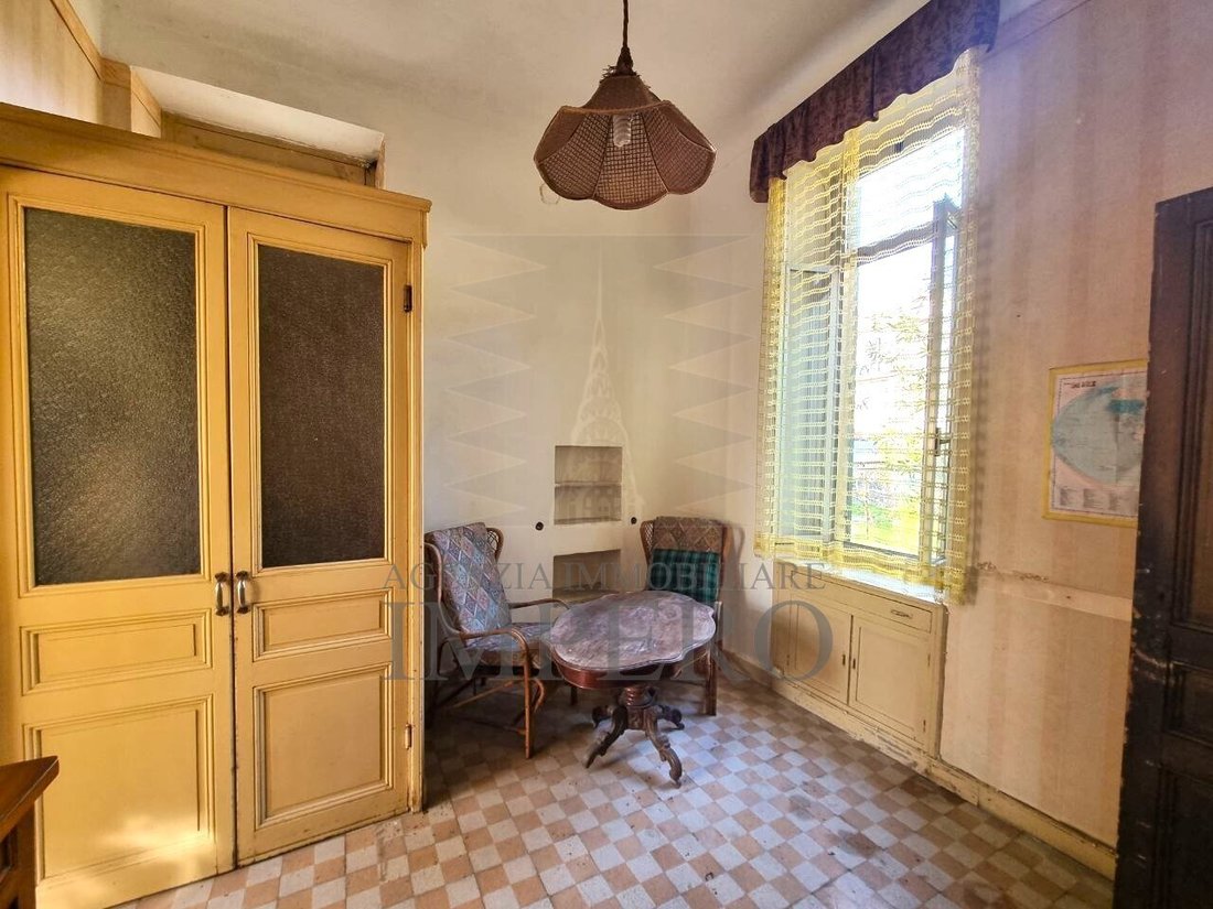 Villa in City Center, Ventimiglia, Liguria 5 - 17255730