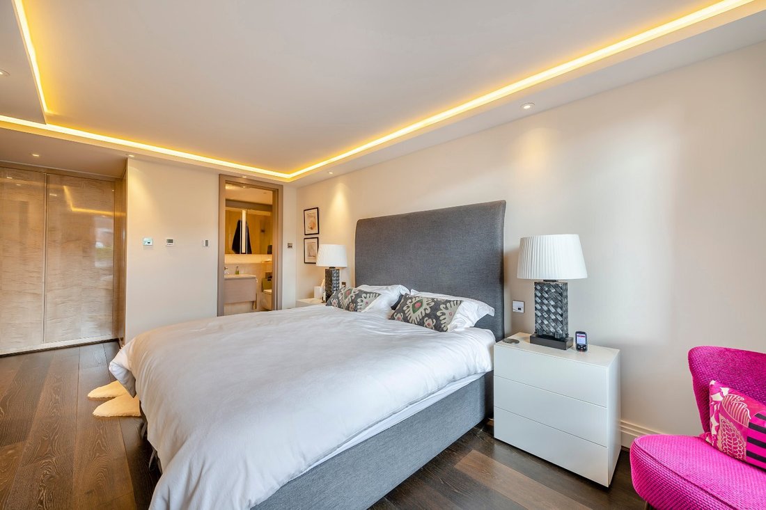 Apartment in Belgravia, Westminster, England 5 - 17253891