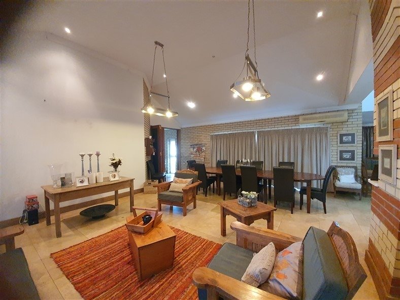 Farm Ranch in Johannesburg, Gauteng, South Africa 4 - 17252680