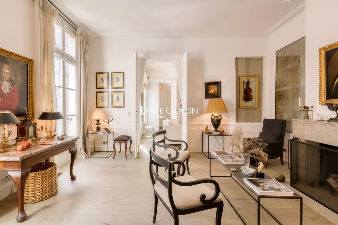 Apartment in Odéon, Paris 6e Arrondissement, Paris 2 - 17255177