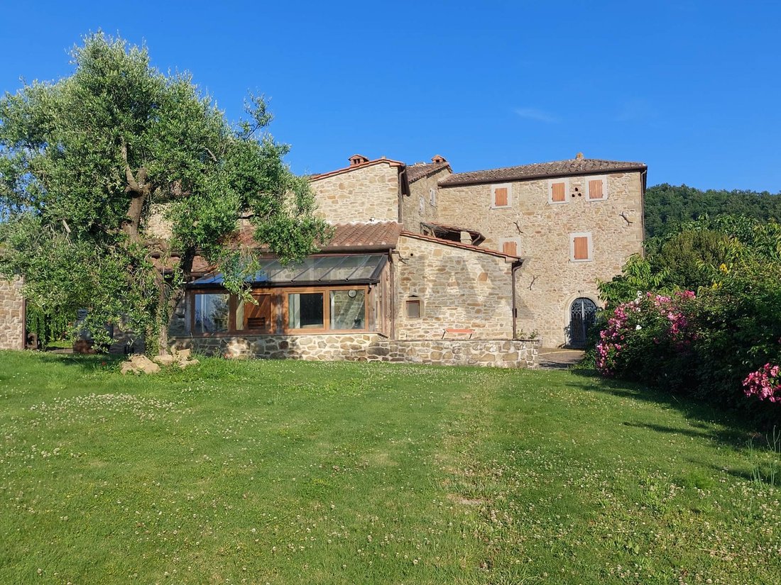 Palazzo del Pero, Arezzo, Tuscany 3 - 17256414