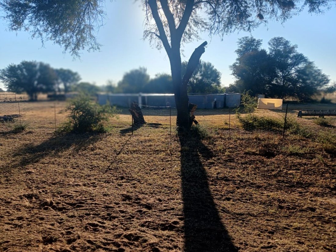 Farm Ranch in Braamfontein, Gauteng, South Africa 2 - 17252328