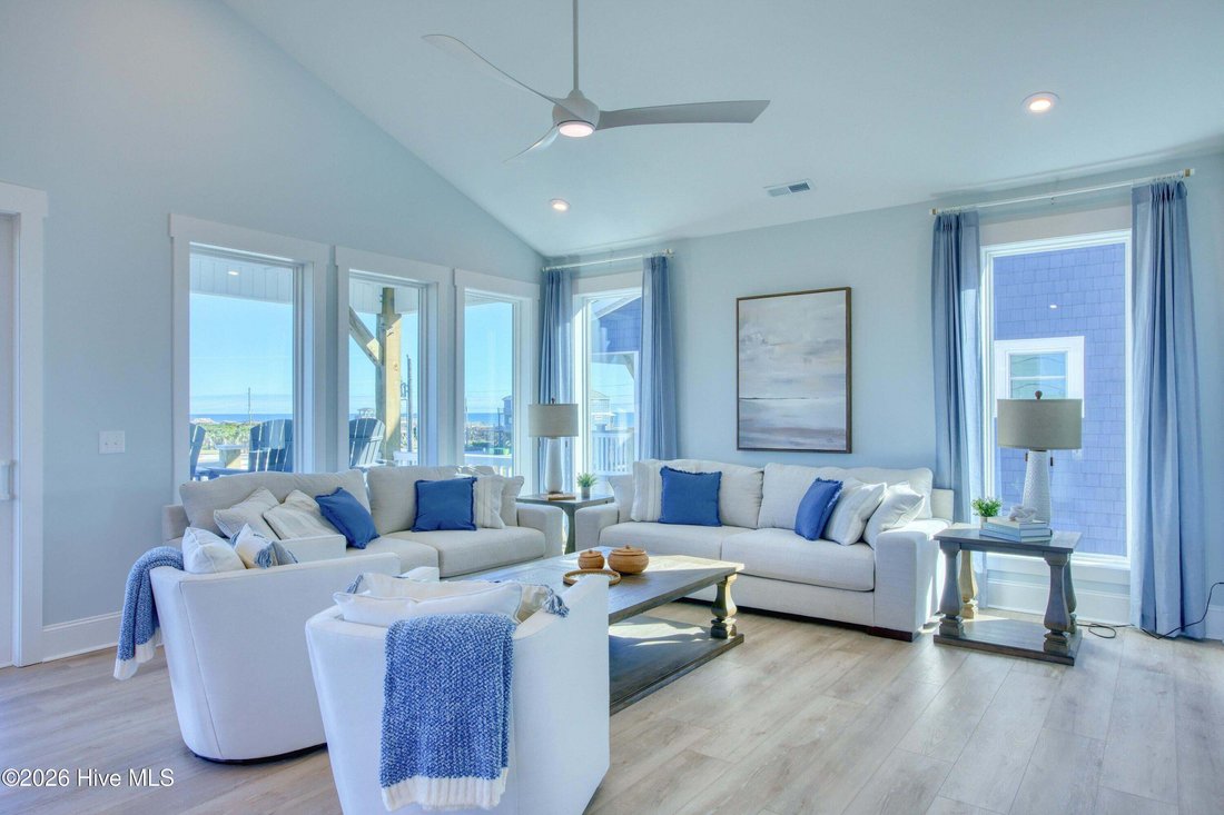 House in North Topsail Beach, North Carolina, United States 5 - 16771913