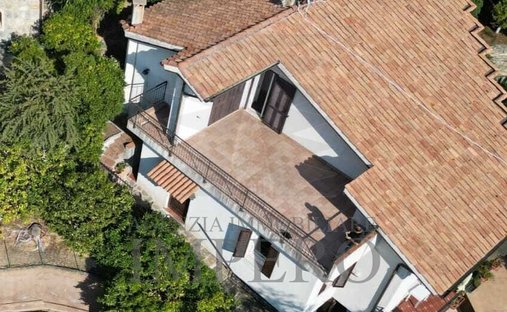 Villa in Bordighera, Liguria, Italy 1