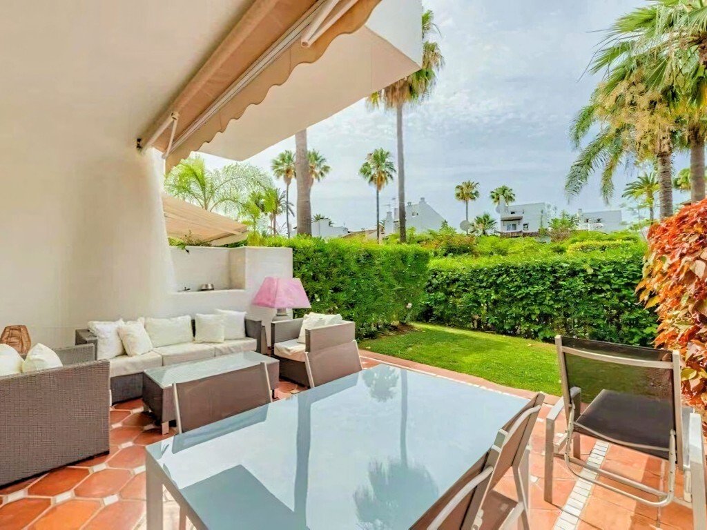 House in Cancelada, Estepona, Andalusia 2 - 17255738