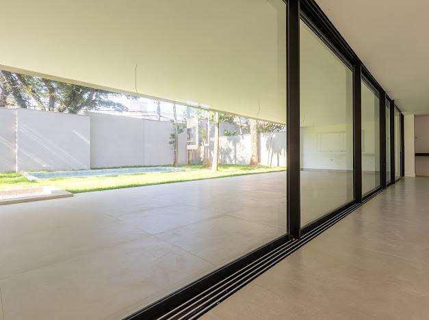 Condo in São Paulo, State of São Paulo, Brazil 5 - 17252210