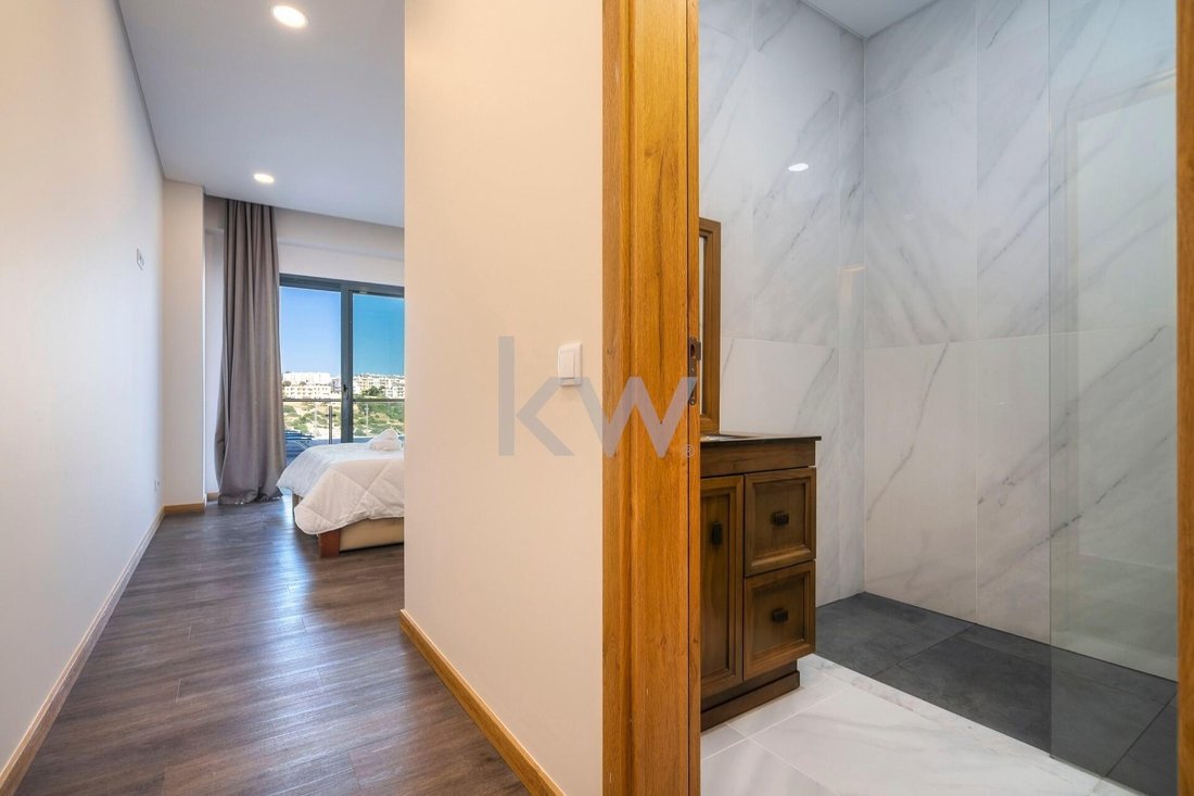 Apartment in Olhos de Agua, Algarve, Portugal 2 - 17252801