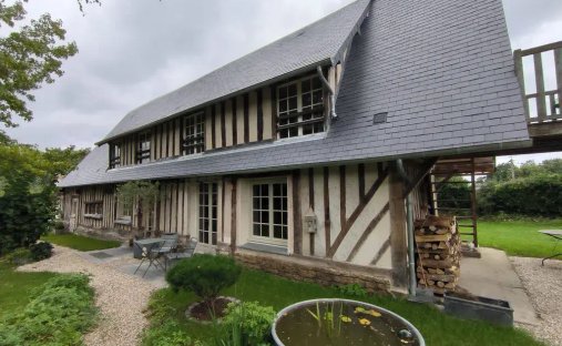 House in Secteur Sauvegarde, Honfleur, France 1
