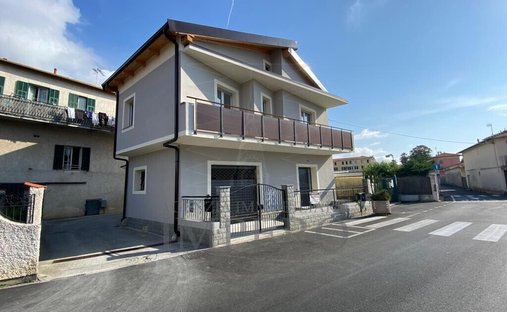 Maison à Vallecrosia, Ligurie, Italie 1