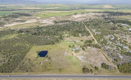 Farm Ranch in Johannesburg, Gauteng, South Africa 1