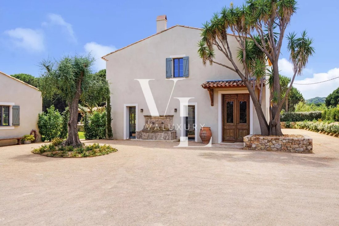 Villa in Ramatuelle, Provence-Alpes-Côte d'Azur, France 4 - 17247960