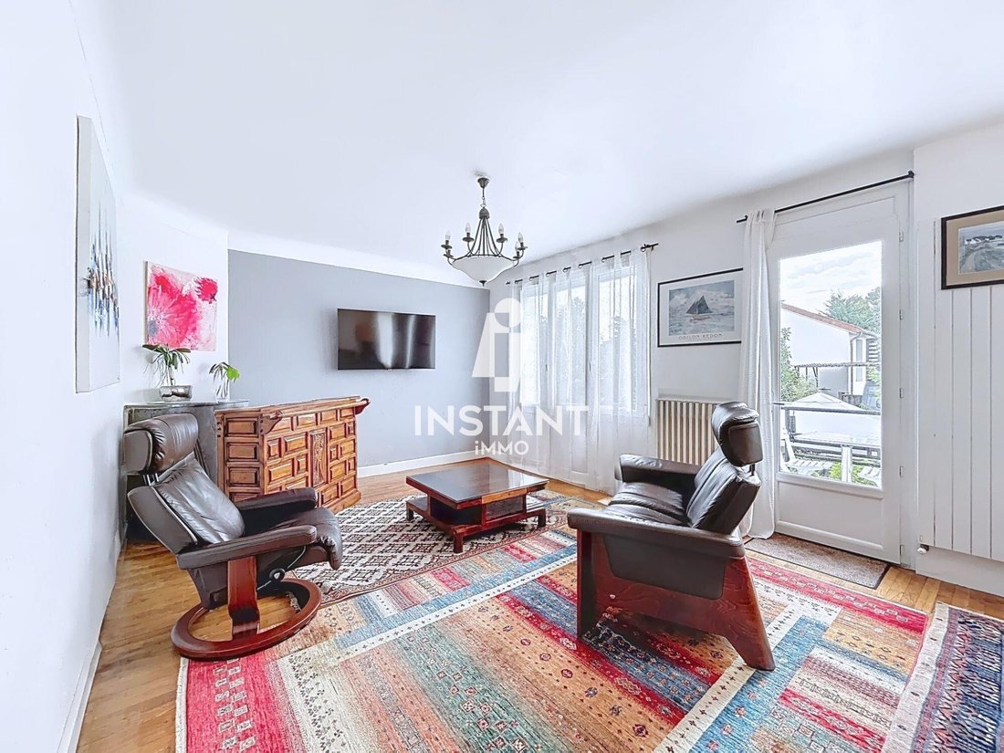 House in Creteil, Ile-de-France, France 5 - 17256713