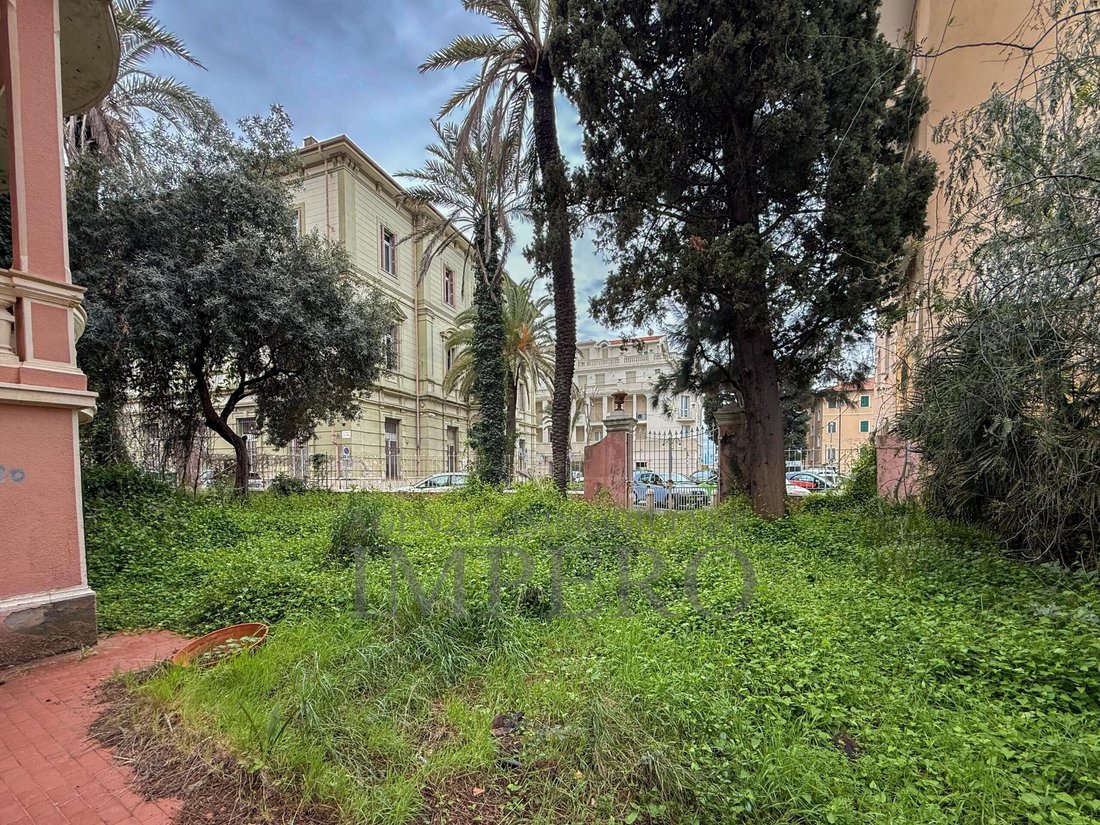 Villa in Bordighera, Liguria, Italy 3 - 17255263
