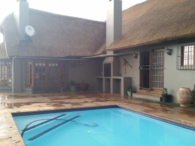 House in Johannesburg, Gauteng, South Africa 5 - 17253225