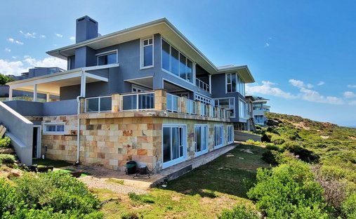 House in Mossel Bay, Western Cape, South Africa 1