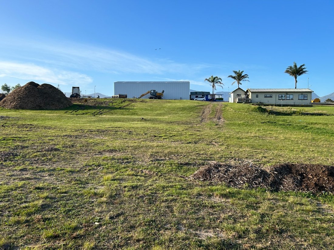 Farm Ranch in Johannesburg, Gauteng, South Africa 2 - 17251211