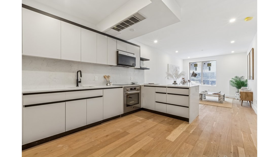 Condo in New York, New York, United States 5 - 17255092