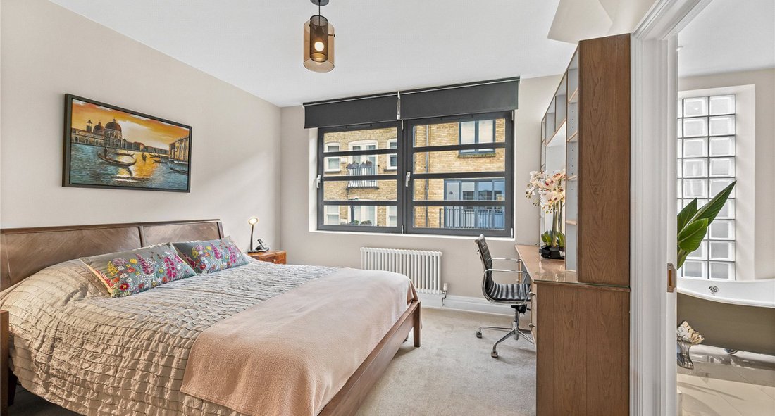 Apartment in Holborn, Camden, England 5 - 17253854