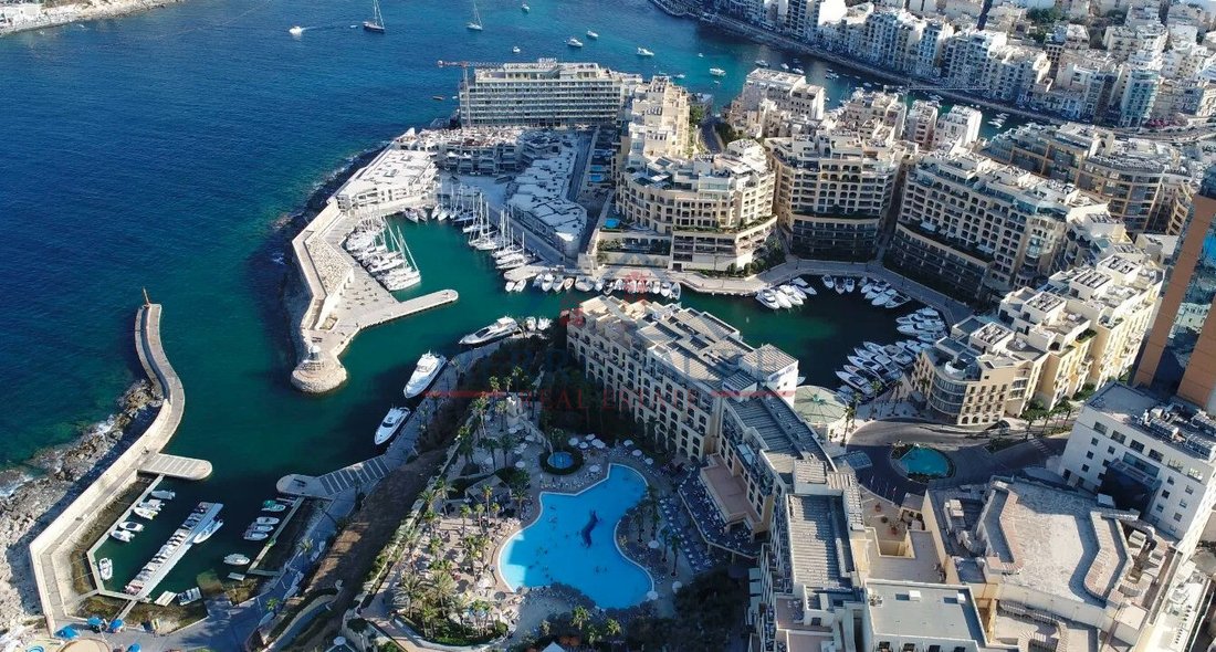 Apartment in Saint Julian's, Malta 1 - 17246839