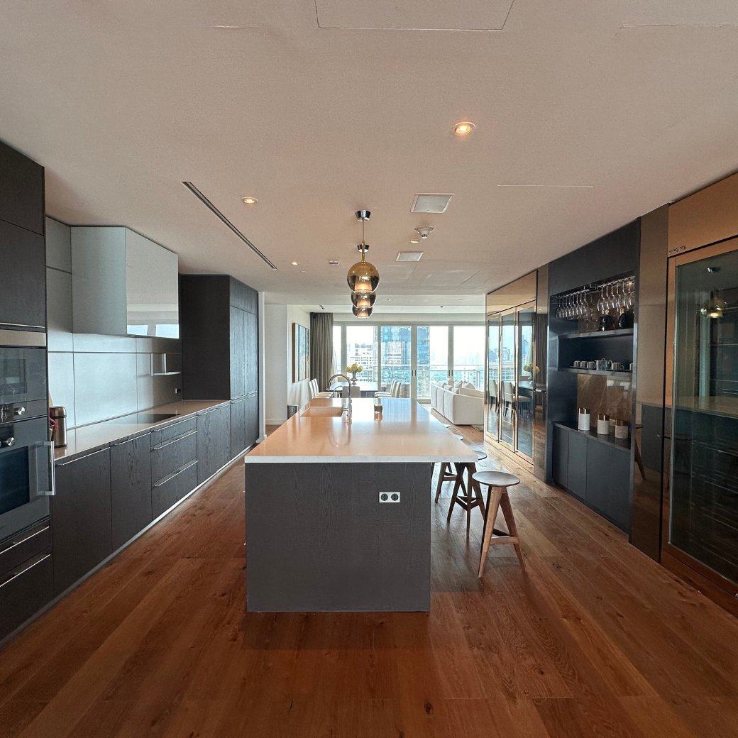 185 Rajadamri Ultra-Luxury Penthouse for Sale – ฿155,000,000