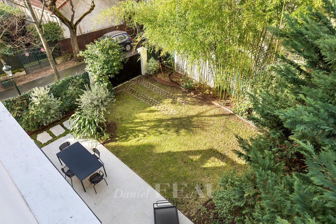 Estate in Auteuil Sud, Paris 16e Arrondissement, Paris 2 - 17140837