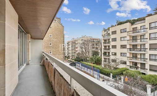 Apartment in La Plaine des Sablons, Neuilly-sur-Seine, France 1