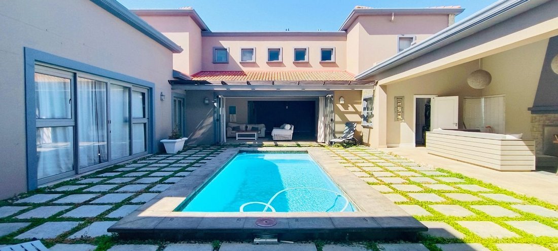 House in Sedgefield, Western Cape, South Africa 1 - 17251683