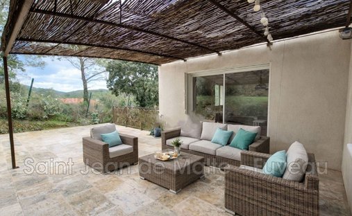 Villa in La Bouilladisse, Provence-Alpes-Côte d'Azur, France 1