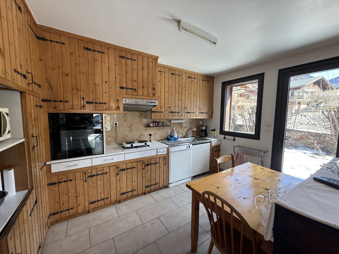 House in Bozel, Auvergne-Rhône-Alpes, France 1 - 17257450