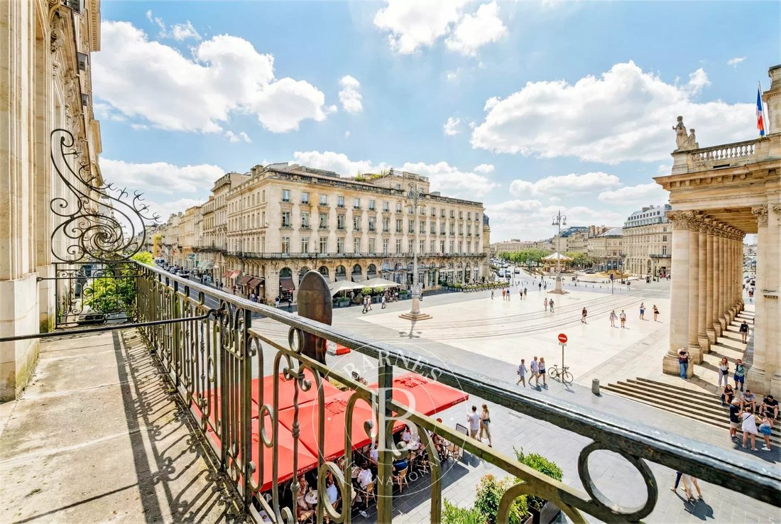 Apartment in Hôtel de Ville-Quinconce-Saint Seurin-Fondaudège, Bordeaux, France 3 - 17247950