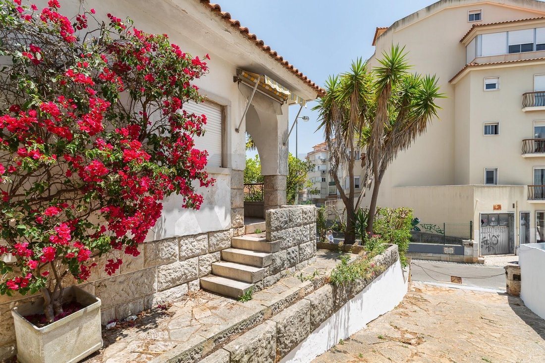 House in Parede, Lisbon, Portugal 5 - 17249223
