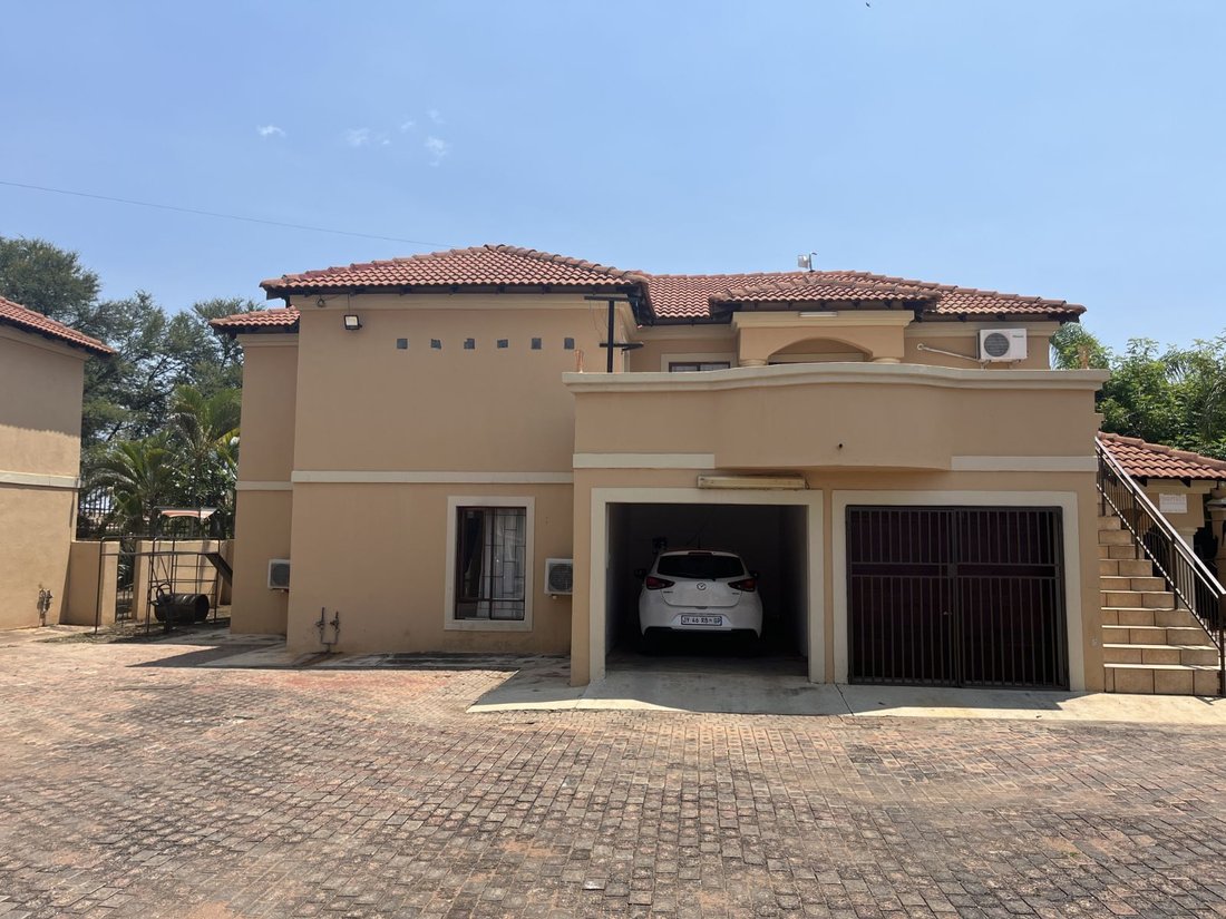 Maison de ville à Burgersfort, Limpopo, Afrique du Sud 3 - 17256199