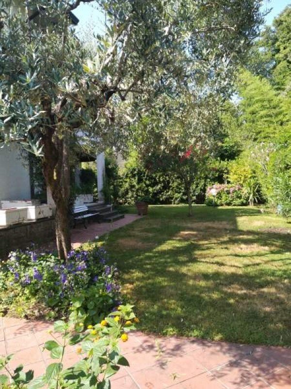 Villa in Center, Forte dei Marmi, Tuscany 2 - 17254674